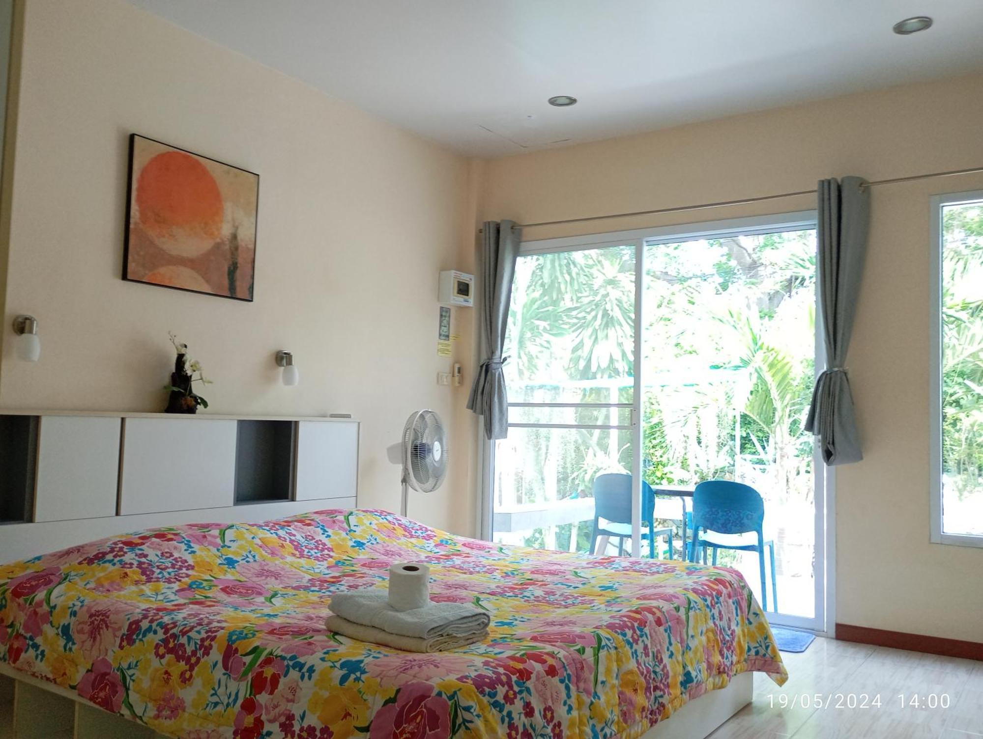 Belinda Home Koh Sichang Habitación foto